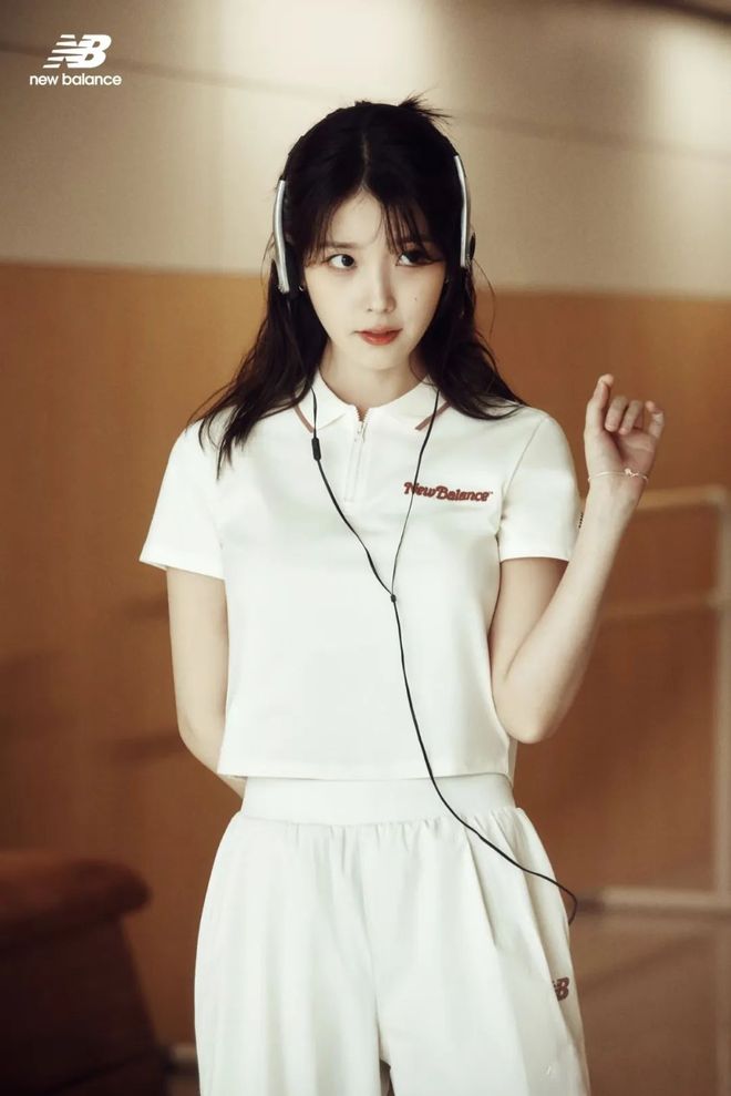 和IU的绽放满足了少女的全部幻想不朽情缘网站本周时髦大事｜陈都灵(图34)